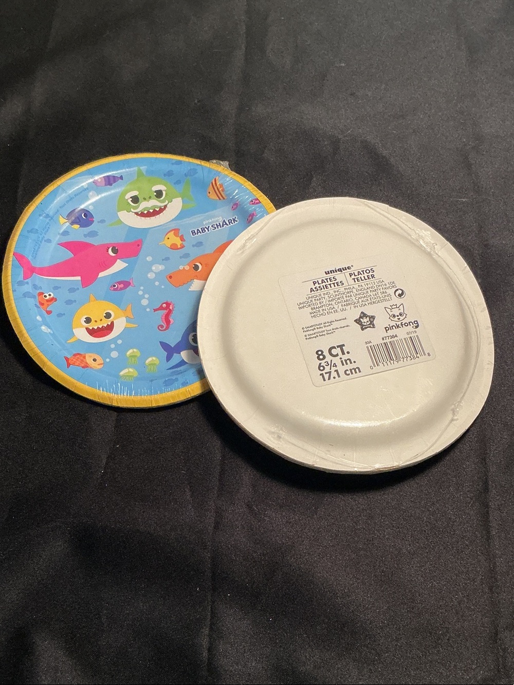 NWT Baby Shark Disposable Party Plates - Blue/Yellow - Set of 2 (16 count)